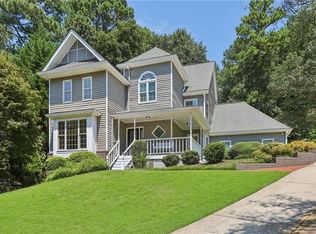 9110 Twelvestones Dr, Roswell, GA 30076