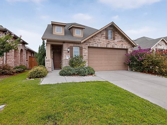 4th image of 2804 Lolita Way