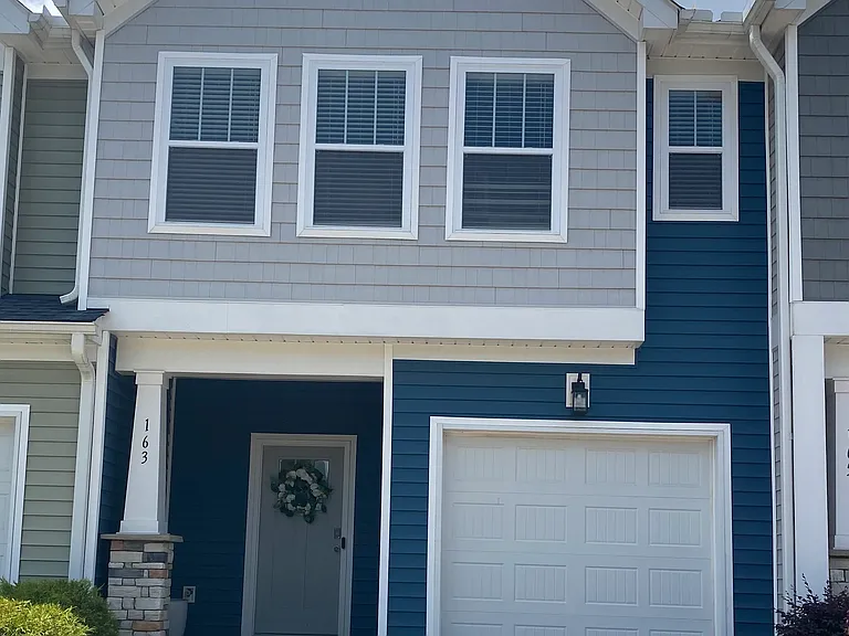 163 Shallons Dr — Photo 1