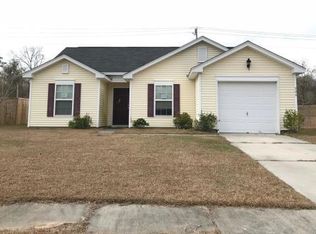 506 English Oak Cir, Moncks Corner, SC 29461