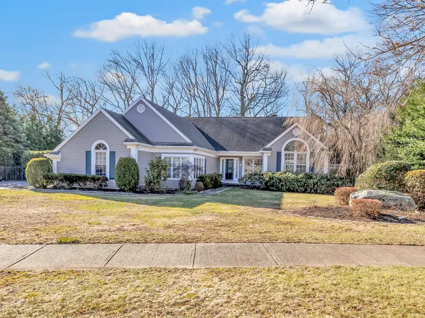 165 North Pasture Lane, Stratford, CT 06614