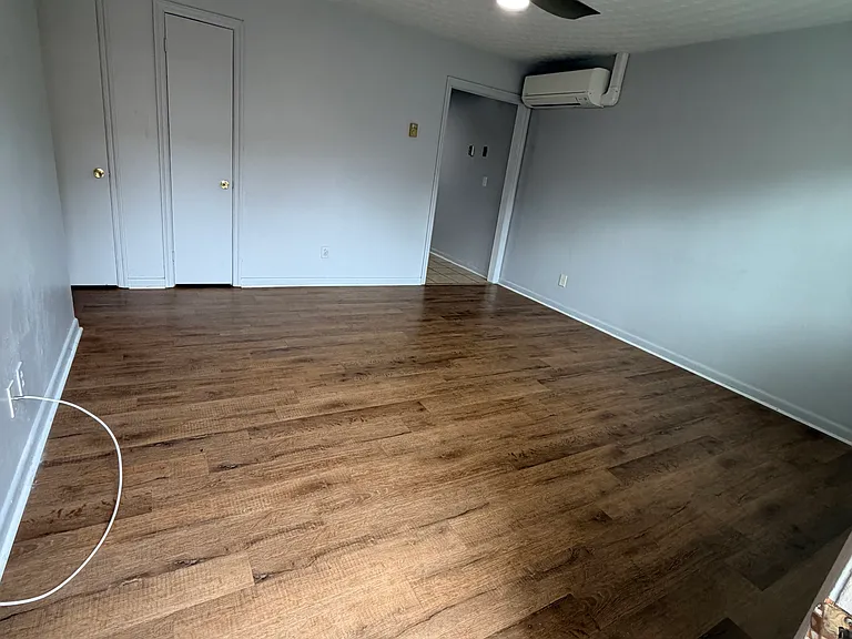 7930 Woodall Rd #A — Photo 10