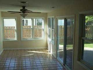 4th image of 1010 Cuyahoga Dr