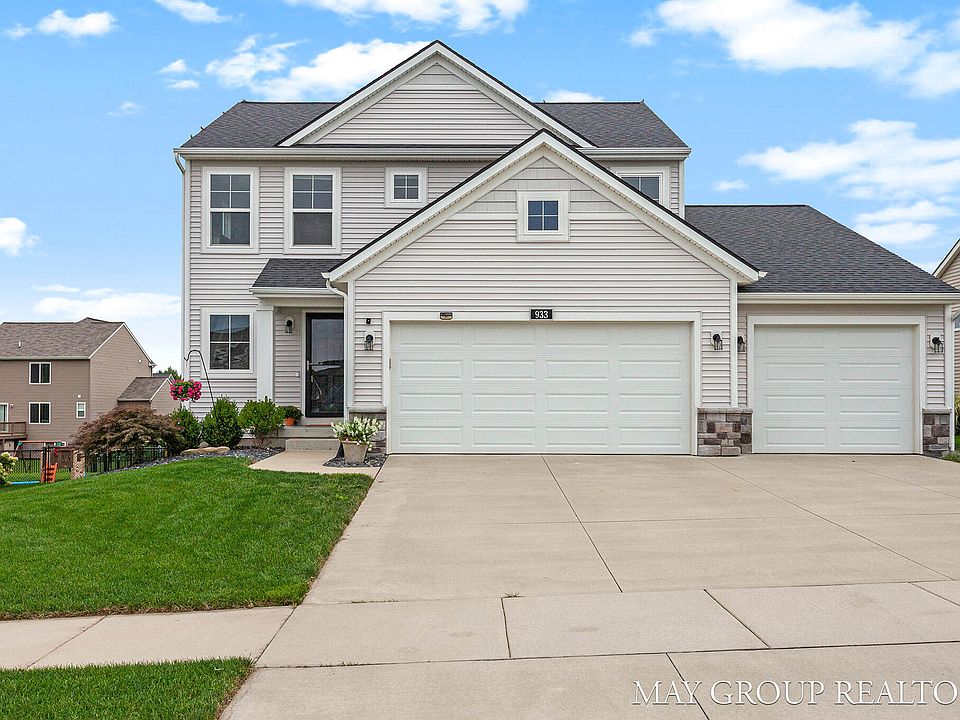 1st image of 933 Dreamfield Dr SE