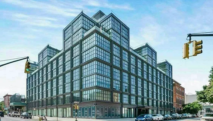 Rented by EXR | media 15