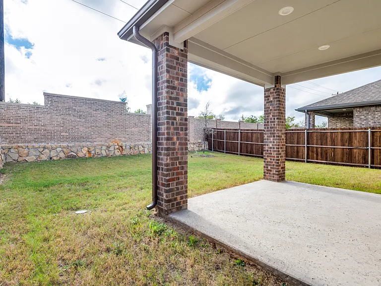 5011 Bellhurst Dr — Photo 26