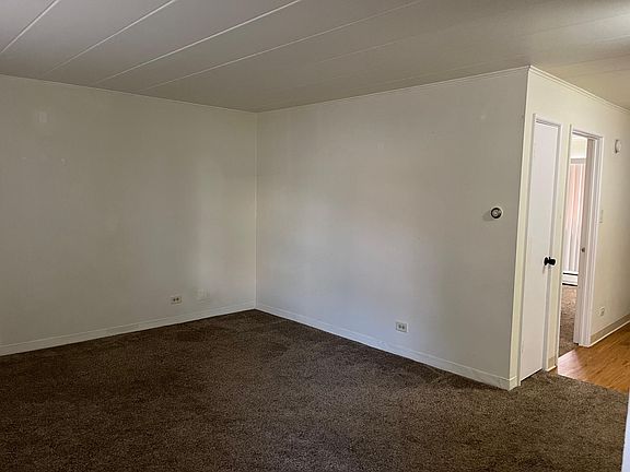 4th image of 4215 W 95th St APT 1C