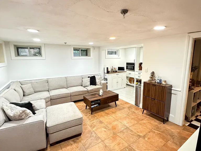 59 W Cedar St #1 — Photo 5