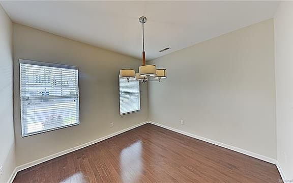 2nd image of 961 Summerlake Dr