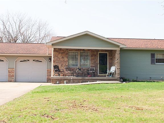 2nd image of 25 Nicklaus Ln