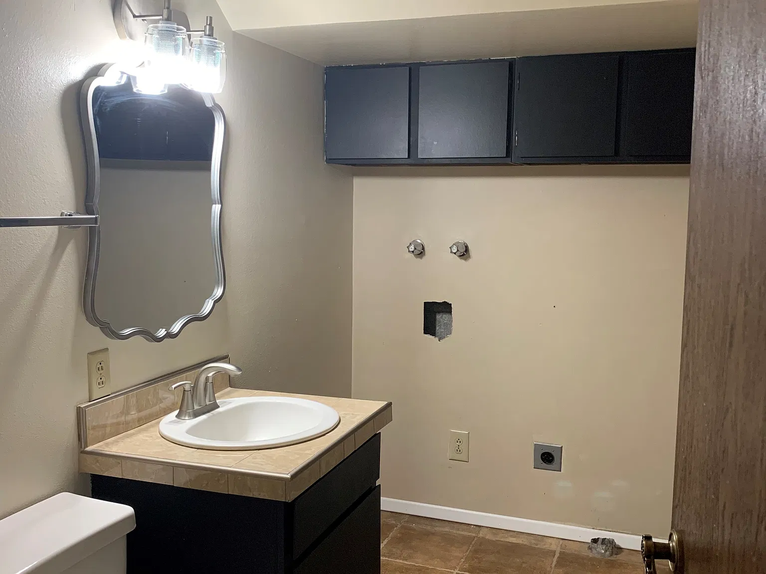 108 W Selah Ave — Photo 4