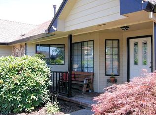 864 Wildflower St NE, Salem, OR 97301