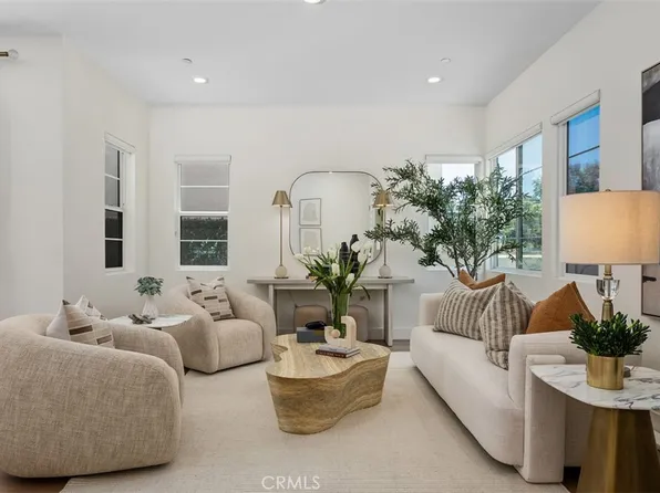 121 Bosal, Irvine, CA 92618