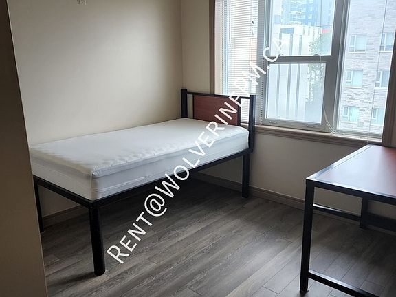 4th image of 251 Lester St Suite 605