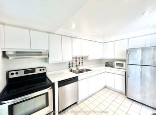333 Clark Ave W #219, Vaughan, ON L4J 7K4