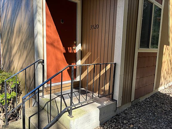 2nd image of 3520 SW Beaverton Hillsdale Hwy #3520