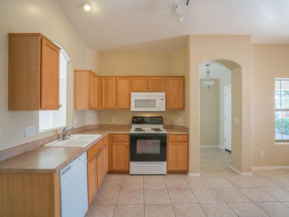 1st image of 13210 W Banff Ln