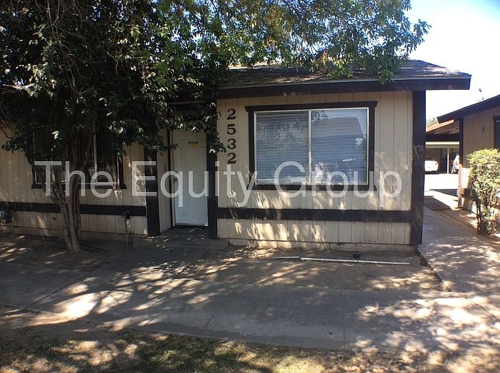 1st image of 2532 W Victor Ave