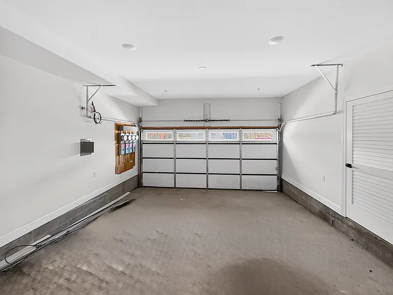 270 Hunterdon St #2 — Photo 44