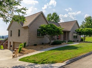 2829 Wisteria Dr, Morristown, TN 37814