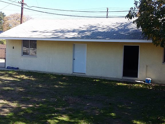 Detached 4 Car Garage