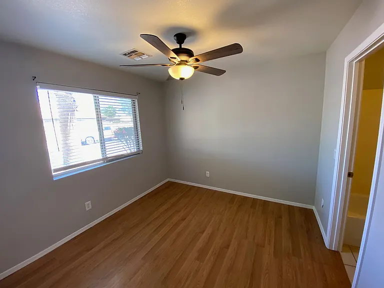 30351 N Maple Chase Dr — Photo 6