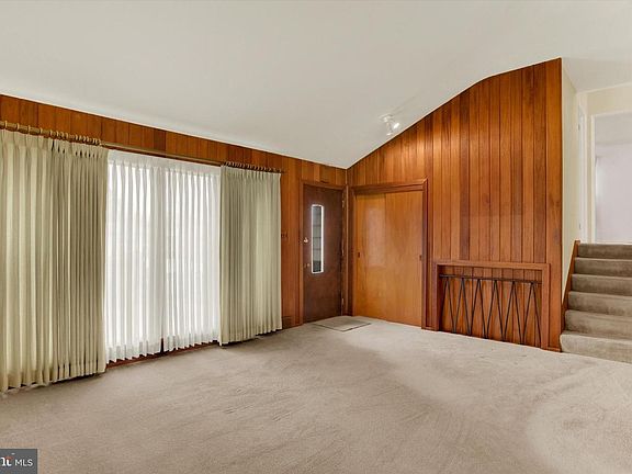 3rd image of 1007 Drexel Hills Blvd