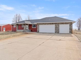 1438 220th St, Sergeant Bluff, IA 51054