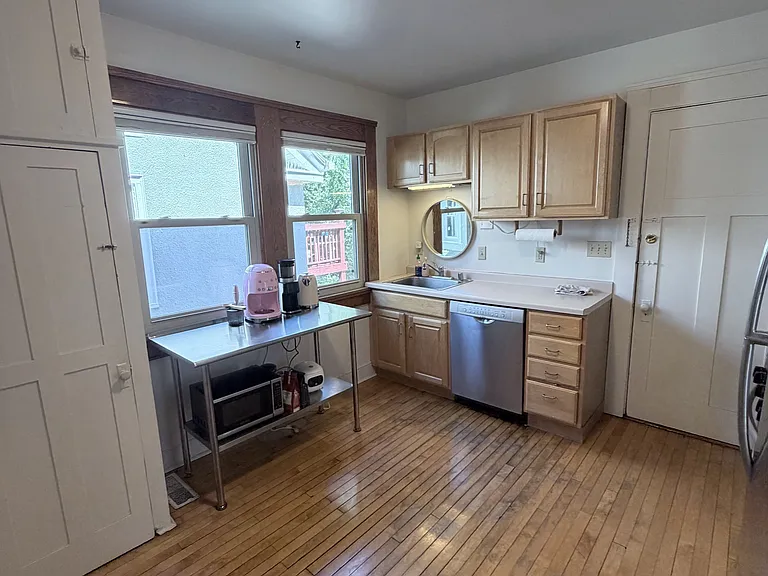 931 Jenifer St #2 — Photo 6
