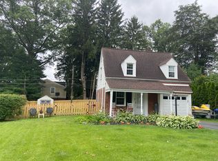 20 Holbrook Rd, Havertown, PA 19083