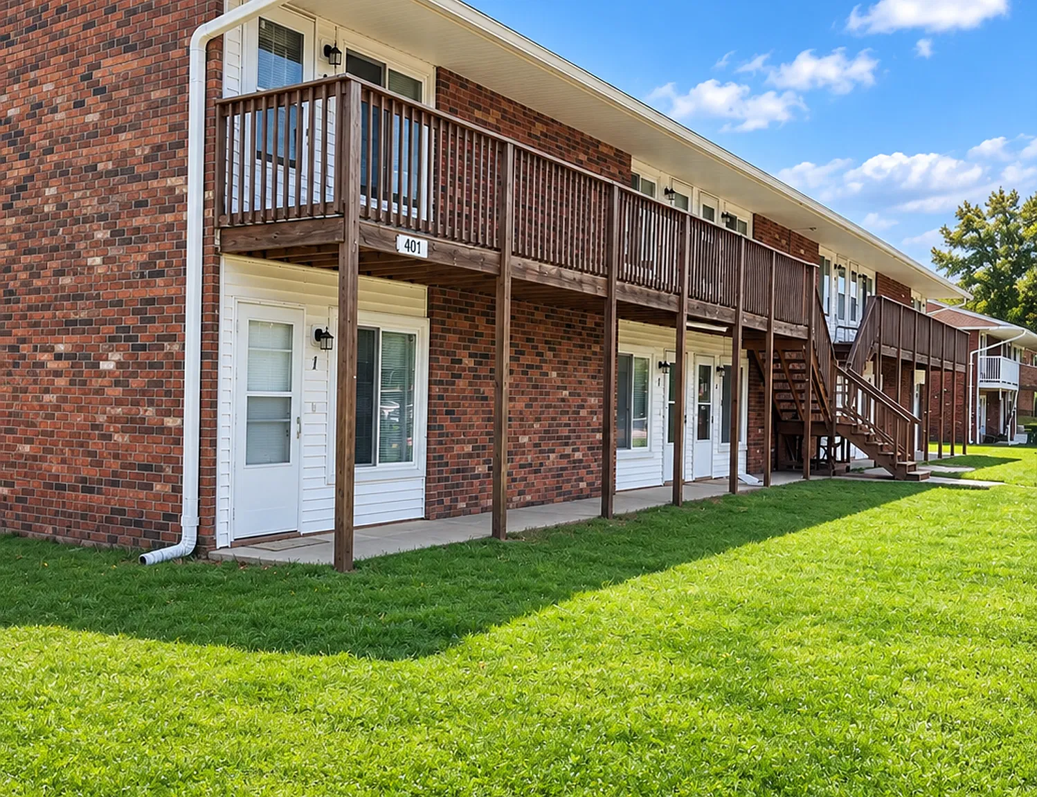 Parkway Apartments — Photo 2