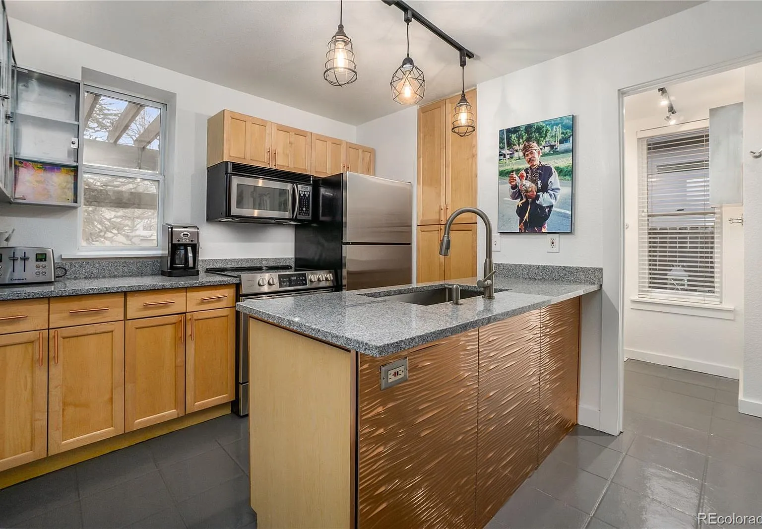 1 bed, 1.0 bath, 709 sqft, $2,600 — Photo 2