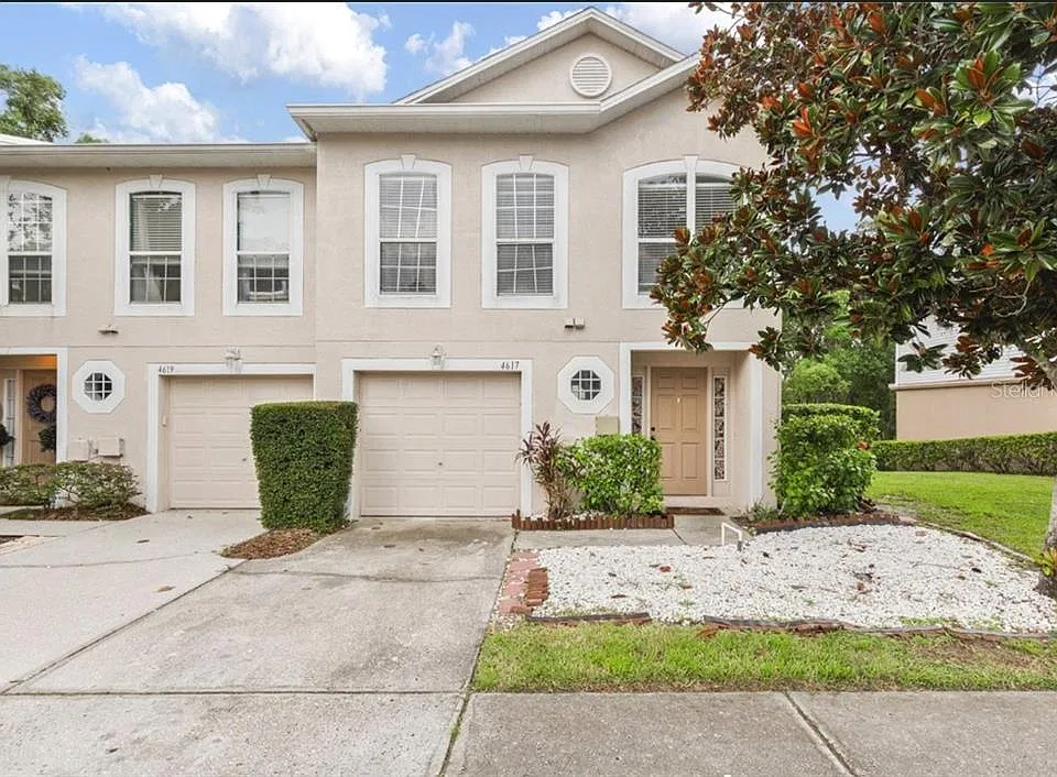 4617 Ashburn Square Dr