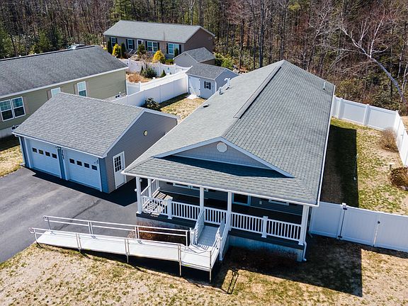 2nd image of 141 Opal Ln