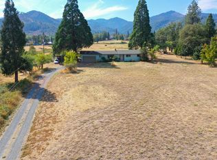 7818 Wagner Creek Rd, Talent, OR 97540