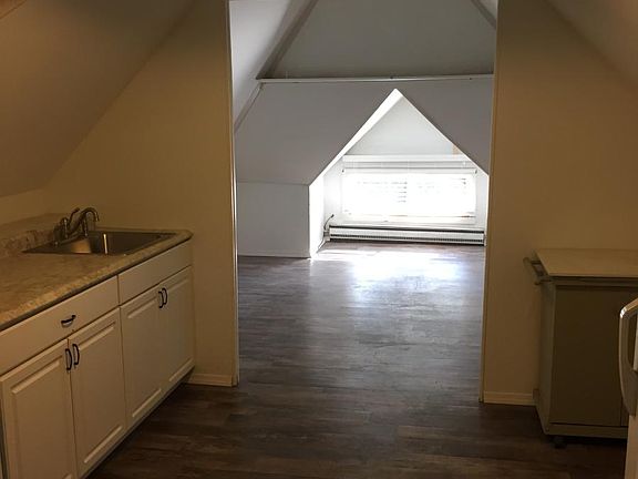 5th image of 669 York Ave APT 3