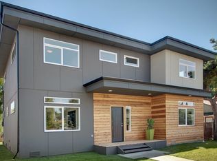 3418 49th Ave SW, Seattle, WA 98116