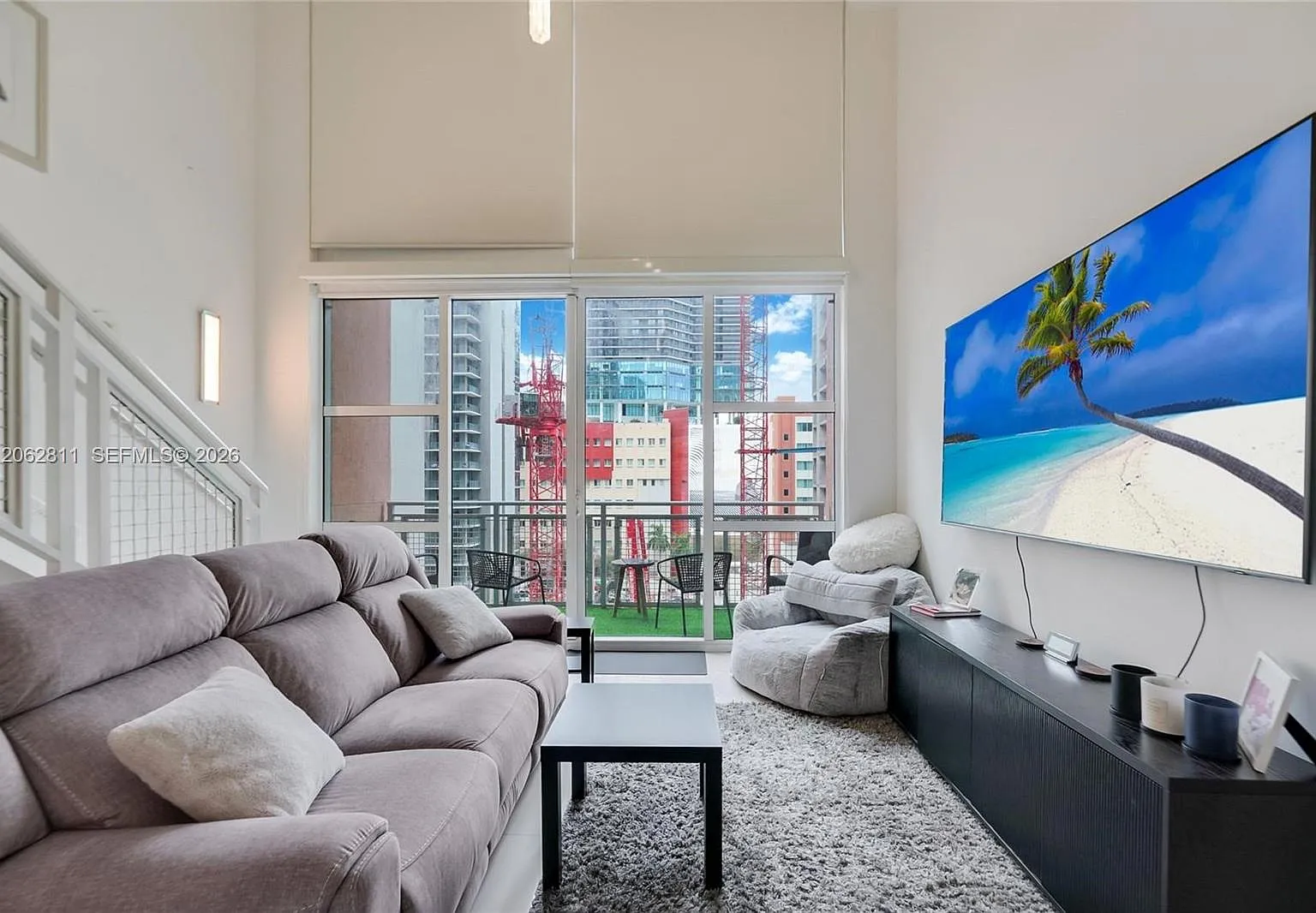 Vizcayne North Condo — Photo 1