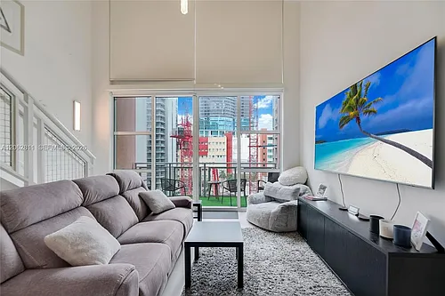 244 Biscayne Blvd Photo 1