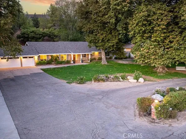 24969 Hacienda Ln, Santa Clarita, CA 91321