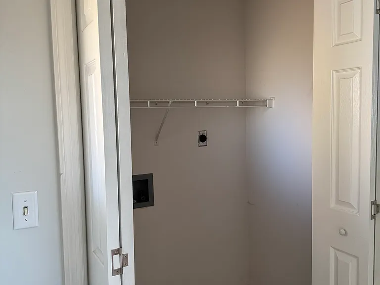 112 E Manning St #A — Photo 6