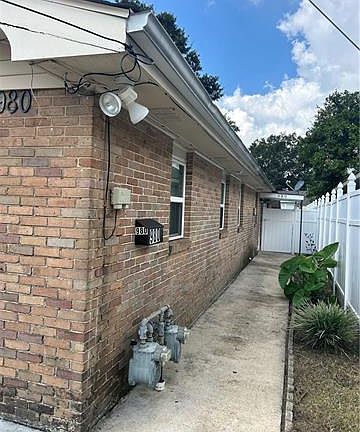2nd image of 980 Athania Pkwy