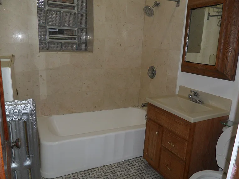5639 N Wayne Ave #1 — Photo 9