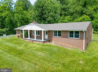 40 Antique Ln, Sperryville, VA 22740
