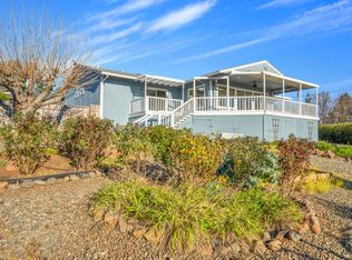 19453 Stonegate Rd, Hidden Valley Lake, CA 95467