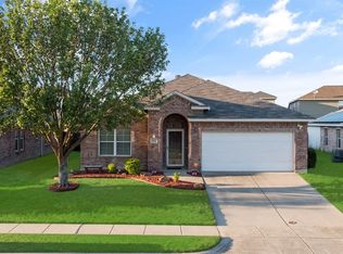 1706 Park Trails Blvd, Princeton, TX 75407