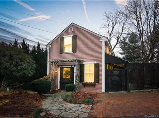 7 New London Rd, Mystic, CT 06355