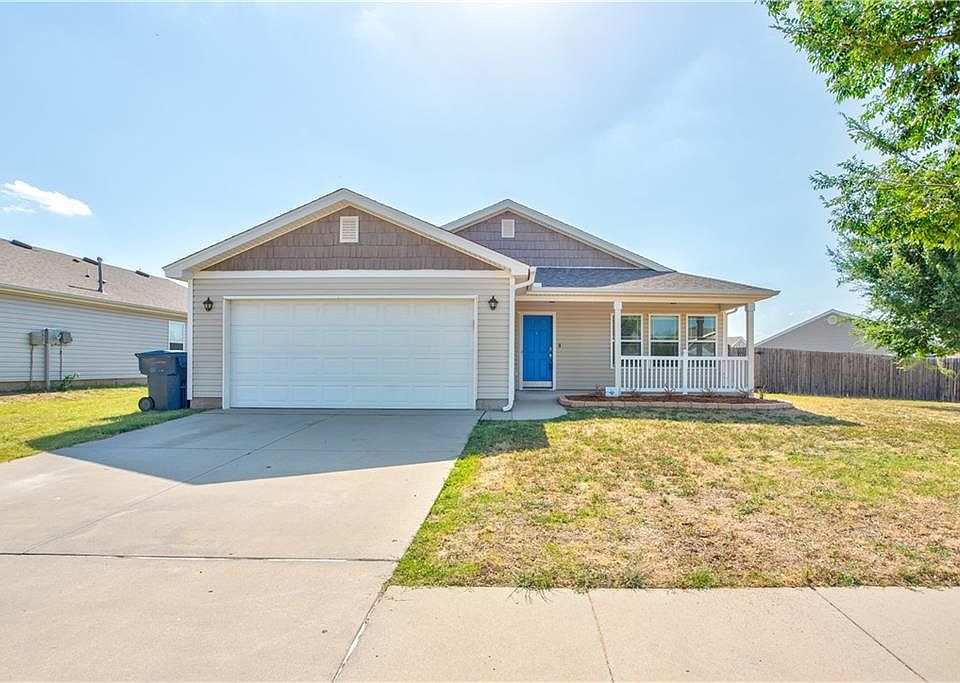 1st image of 15313 E Nightshade Dr
