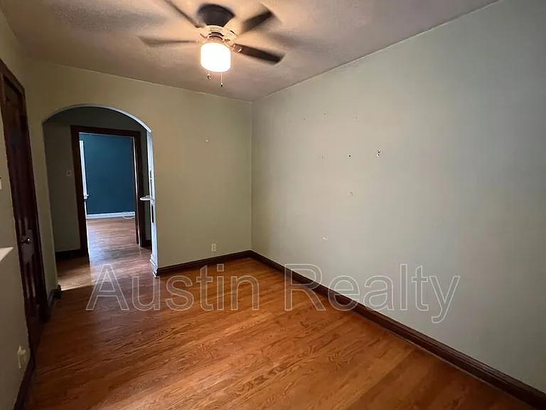 5834 Nottingham Ave #2E — Photo 7