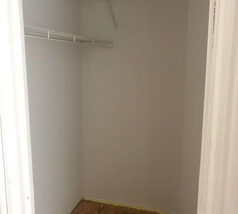 3rd image of 51A Douglass St #2